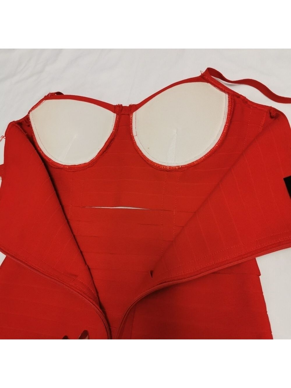 Bodycon Bandage Fitted Cocktail Dress - Picture 11 of 11